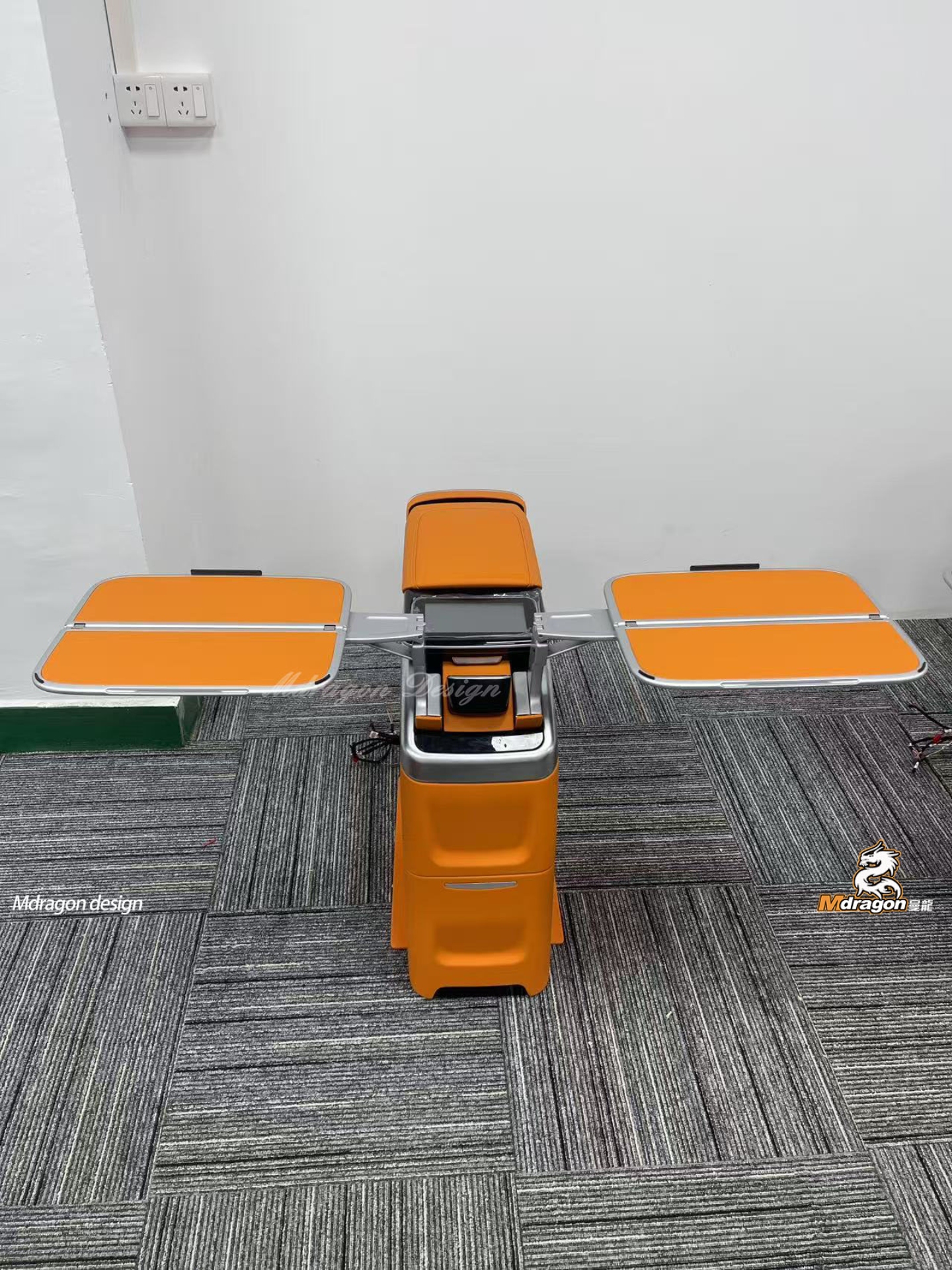 Mdragon V Class Luxury Customized Rear Armrest Box 1