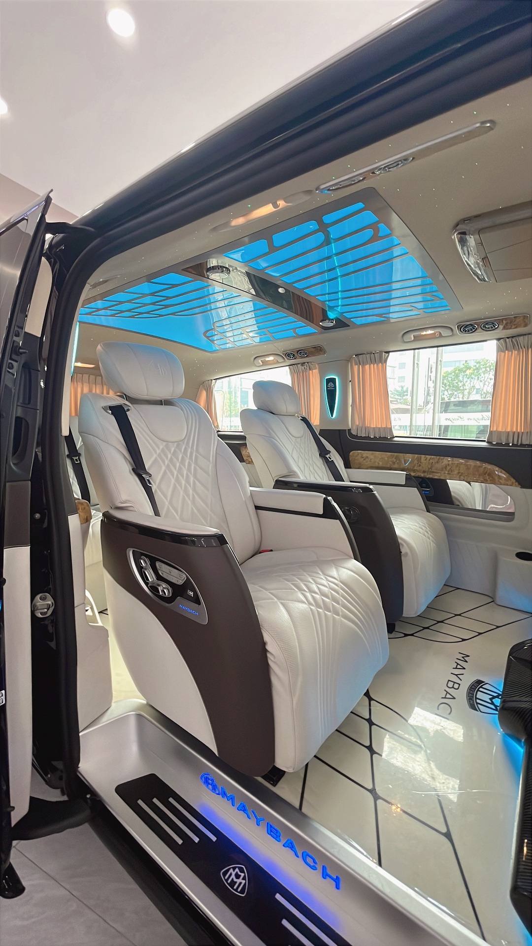 No.1158 2024 Benz Vito